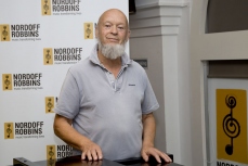Michael Eavis attends Nordoff Robbins Theraphy Centre 6499.jpg
